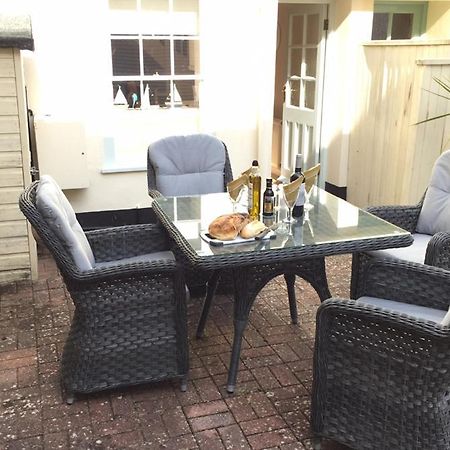 7 Charles Street Villa Dartmouth Dış mekan fotoğraf